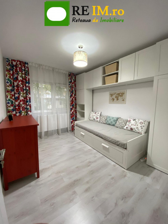 Vanzare | Apartament 3 camere | Sergent Scarlat | 