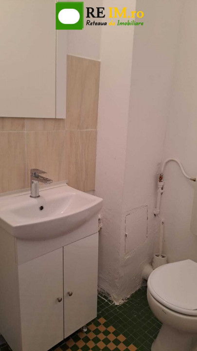 INCHIRIERE  | Apartament 3 camere | GORJULUI |  450  EURO