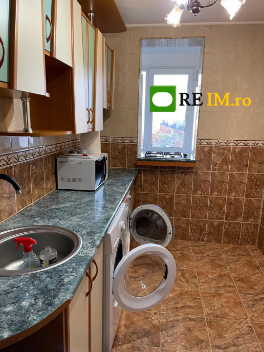 2 Camere | Decomandat | Dr. Taberei | 4 min Metrou | Vedere Superba