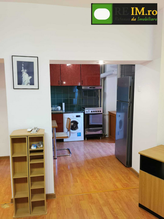 INCHIRIERE | GARSONIERA | LUJERULUI  |330 EURO 